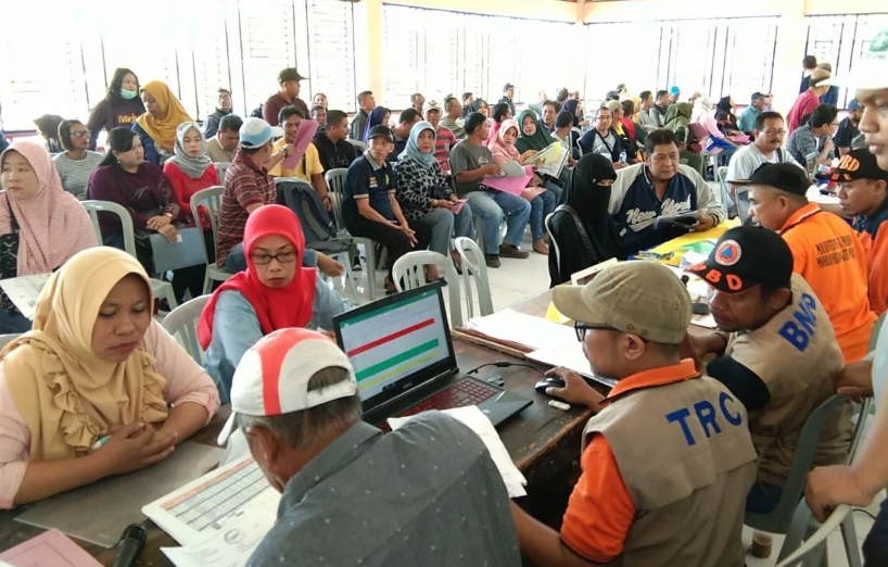 S42818kemenko-polhukam-pantau-verifikasi-data-penduduk-terdampak-bencana-palu