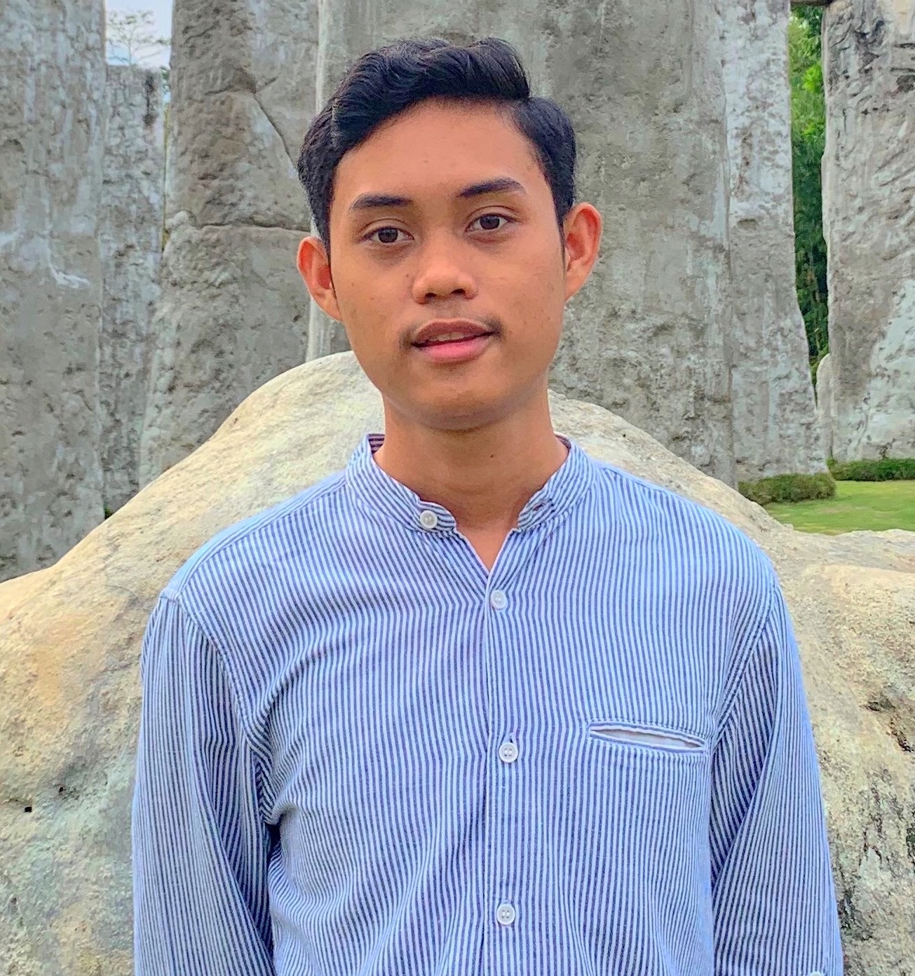 Akmal